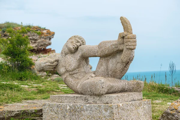 Archer monument on Cape Kaliakra in Bulgaria — Stock Photo, Image