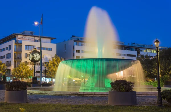 La fontaine du Zodiaque devant le parc Carol — Photo