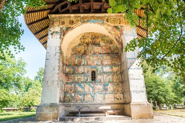 The Arbore Monastery painted wall — 图库照片