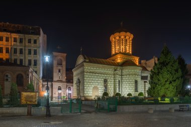 Saint Anton Kilisesi (eski soylu mahkeme gece görünümü)