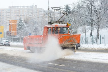 Parça kar temizleme tramvay kar makinesi