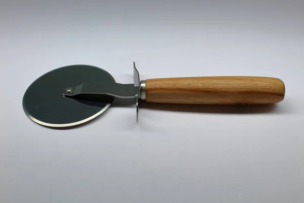 Nóż Pizzy Drewnianym Uchwytem — Zdjęcie stockowe