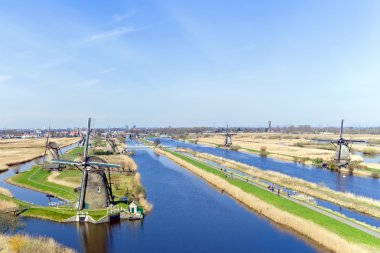 Doğal Hollanda, geleneksel yel değirmenleri