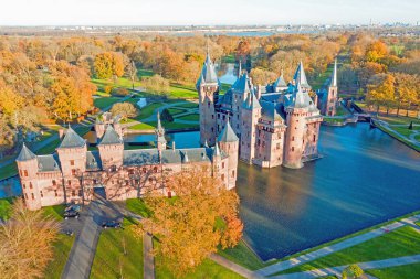 Haarzuilen, Hollanda 'daki Haar Kalesi' nden havadan.