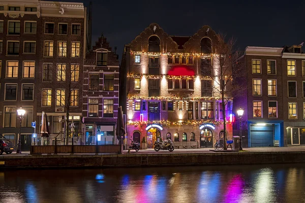 荷兰阿姆斯特丹红灯区夜间 — 图库照片