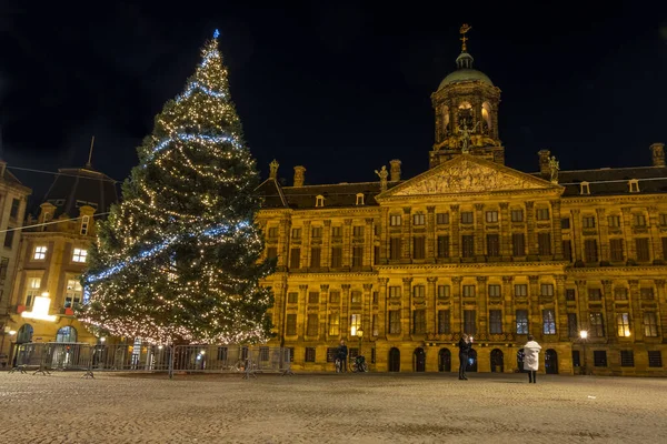 Navidad Plaza Dam Amsterdam Por Noche Los Países Bajos —  Fotos de Stock