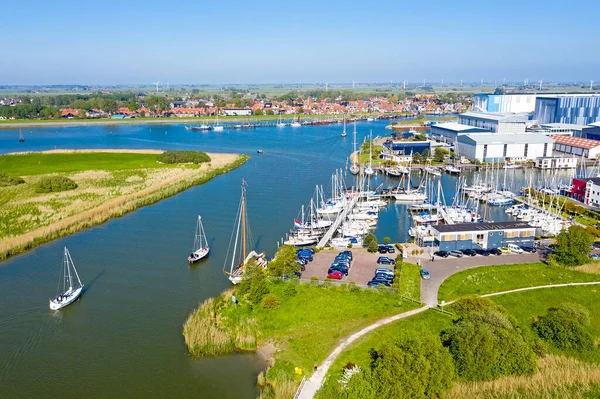 Εναέρια Από Χωριό Και Λιμάνι Από Workum Στη Friesland Της — Φωτογραφία Αρχείου