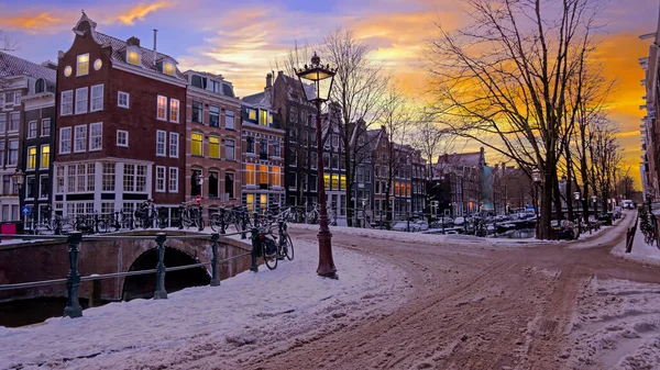 Pemandangan Kota Dari Salju Amsterdm Musim Dingin Belanda Saat Matahari — Stok Foto