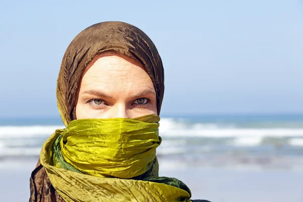 Beautiful arabic woman — Stock Photo, Image