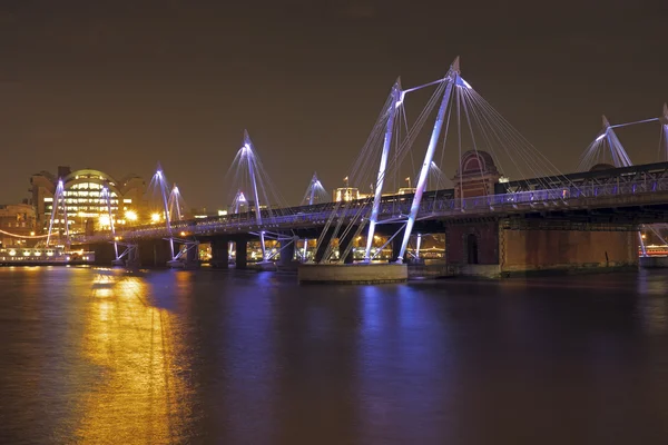 London Uk éjjel-híd — Stock Fotó