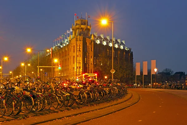 Cidade cênica de Amsterdã, na Holanda — Fotografia de Stock