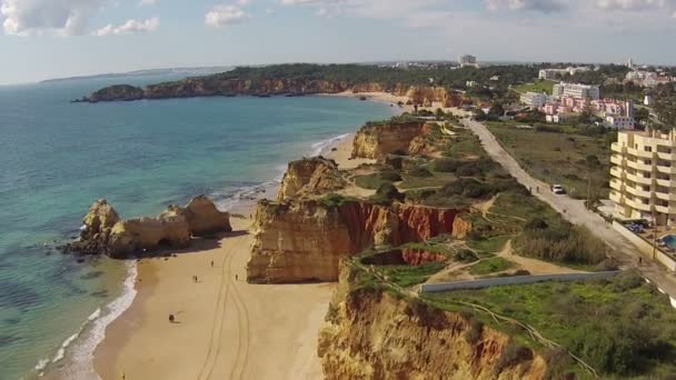 Aerial from Praia da Rocha near Portimao in the Algarve Πορτογαλία — Αρχείο Βίντεο