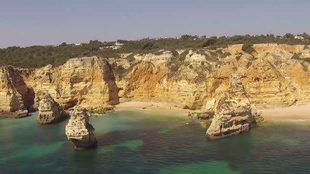 在普拉亚 Marinha 在葡萄牙的阿尔加维南海岸 — 图库视频影像