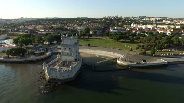 Torre de Belém em Lisboa — Vídeo de Stock