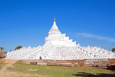 Hsinbyume (Mya tein Dan pagoda) Selami depo beyaz pagoda
