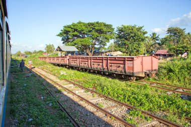 Trenler Myanmar