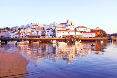 köy ferragudo algarve Portekiz
