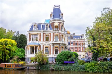 Hollanda'nın amsterdam Ortaçağ yapı