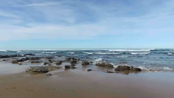 Praia Vale Figueiras i Portugal — Stockvideo