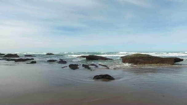 Praia Vale Figueiras em Portugal — Vídeo de Stock