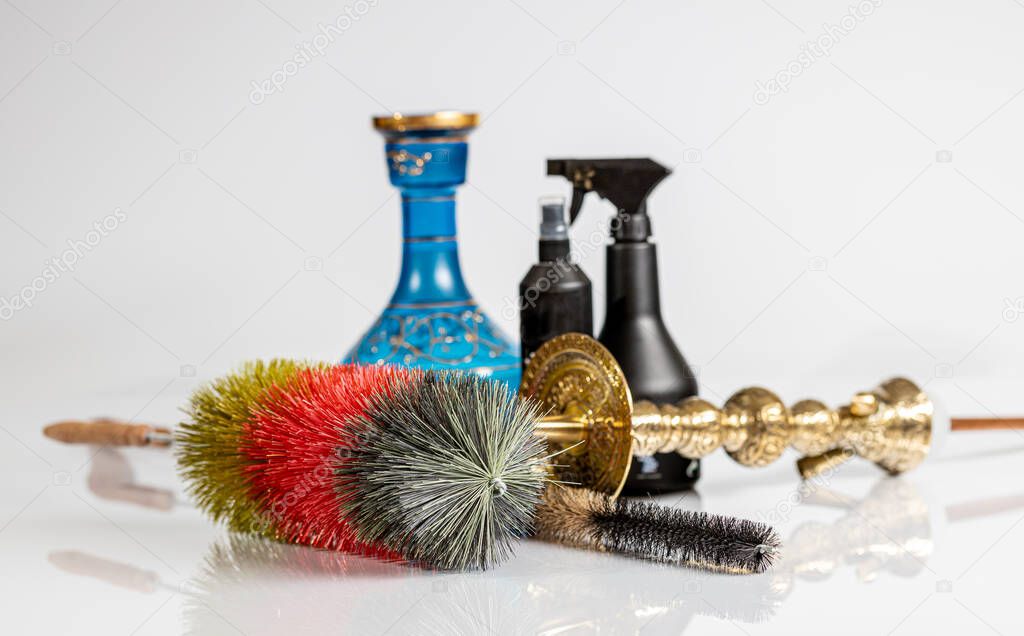 Steps to clean your hookah with cleaning set