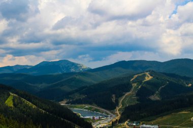 Carpathian, Bukovel, burn, orman.