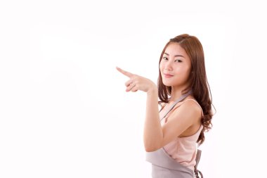 boşluk işaret eden kadın yemek