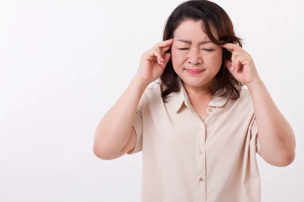 Ziek, benadrukt vrouw lijden aan hoofdpijn, migraine — Stockfoto