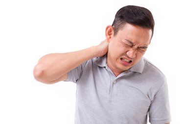 adam acı boyun ağrısı