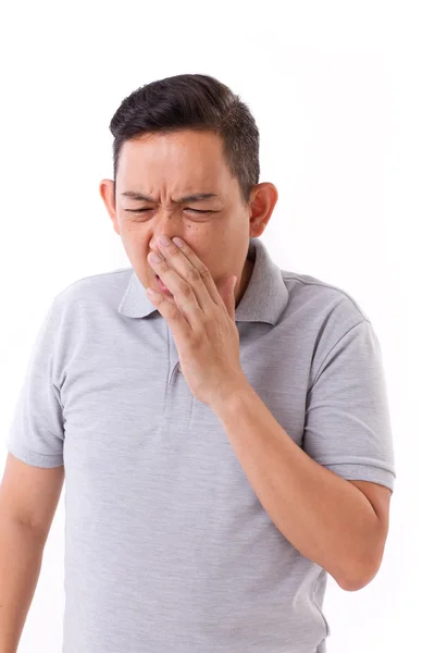 Sjuke man lider av rinnande näsa, förkylning, influensa — Stockfoto