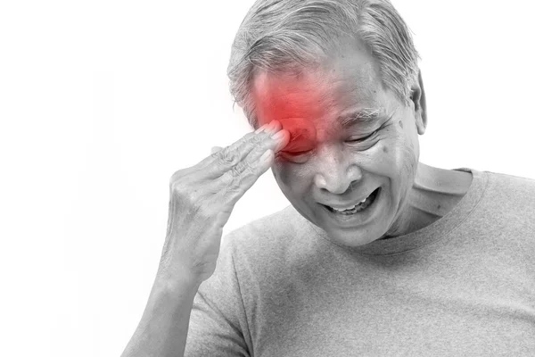 Uomo anziano che soffre di mal di testa, stress, emicrania — Foto Stock