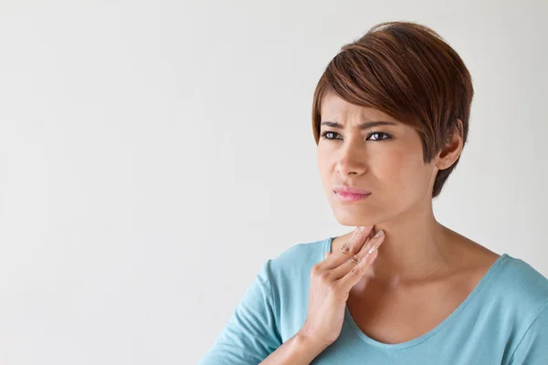 Sick woman with sore throat, inflammation — Stock Photo, Image