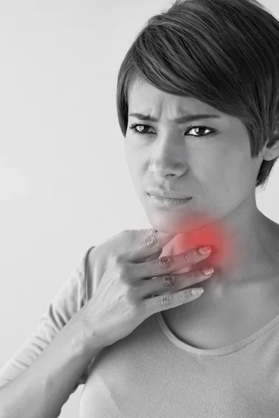 Sick woman with sore throat, inflammation — Stock Photo, Image