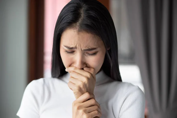 Triste Ragazza Asiatica Piangendo Ritratto Frustrata Depresso Cinese Orientale Donna — Foto Stock