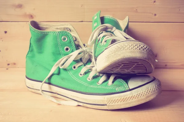 Sneakers med filter effekt retro vintage stil — Stockfoto