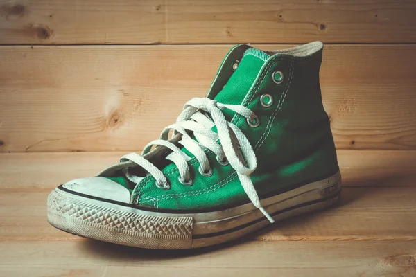 Zapatillas con efecto filtro estilo retro vintage —  Fotos de Stock