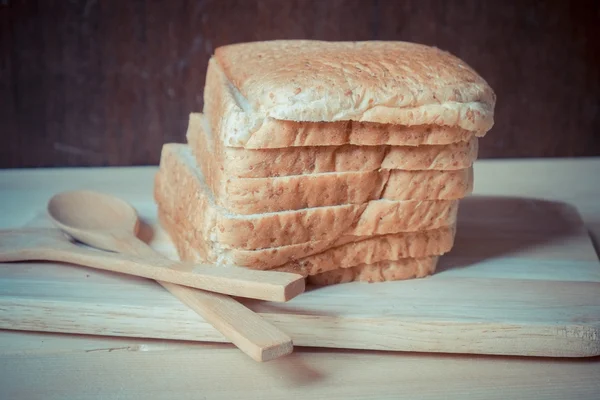 Pão com efeito de filtro estilo vintage retro — Fotografia de Stock