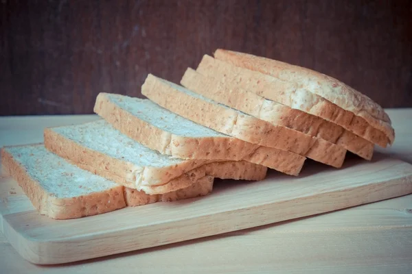 Brot mit Filtereffekt Retro-Vintage-Stil — Stockfoto