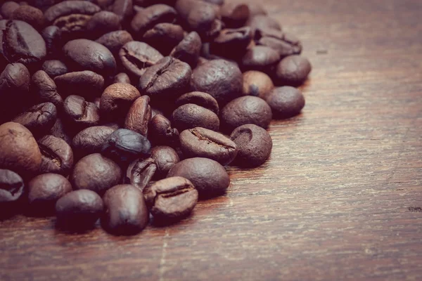 Coffee Beans with filter effect retro vintage style — Stock Photo, Image