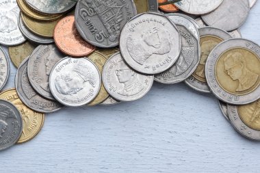 para yatırım kavramı için beyaz arka plan üzerinde tasarruf