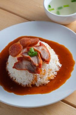 Kırmızı domuz ve pirinç, Tayland gıda