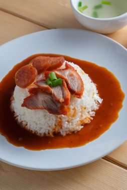 Kırmızı domuz ve pirinç, Tayland gıda