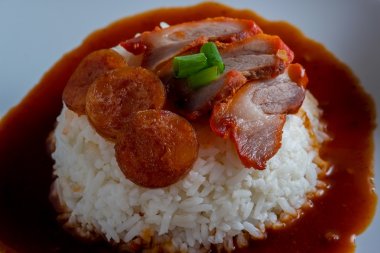 Kırmızı domuz ve pirinç, Tayland gıda