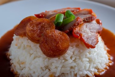 Kırmızı domuz ve pirinç, Tayland gıda