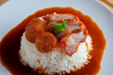 Kırmızı domuz ve pirinç, Tayland gıda