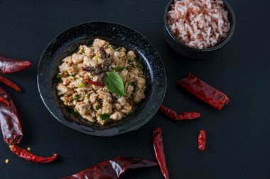 Gıda Tay spicy kıyılmış tavuk 