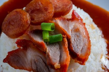 Kırmızı domuz ve pirinç, Tayland gıda