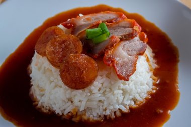 Kırmızı domuz ve pirinç, Tayland gıda