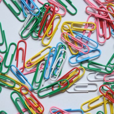 renk beyaz arka plan üzerinde klipler