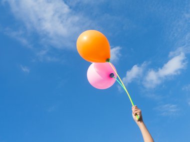  Gökyüzünde balonlar